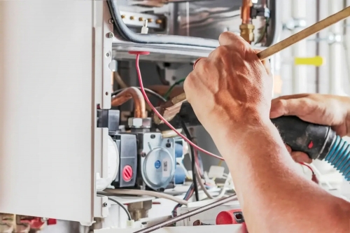 Oil Furnace Cleaning: Summer Is Prime Time for Waste Oil Systems