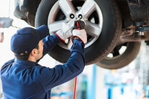Why Colorado Auto Repair Shop Owners Need a Used Oil Heater